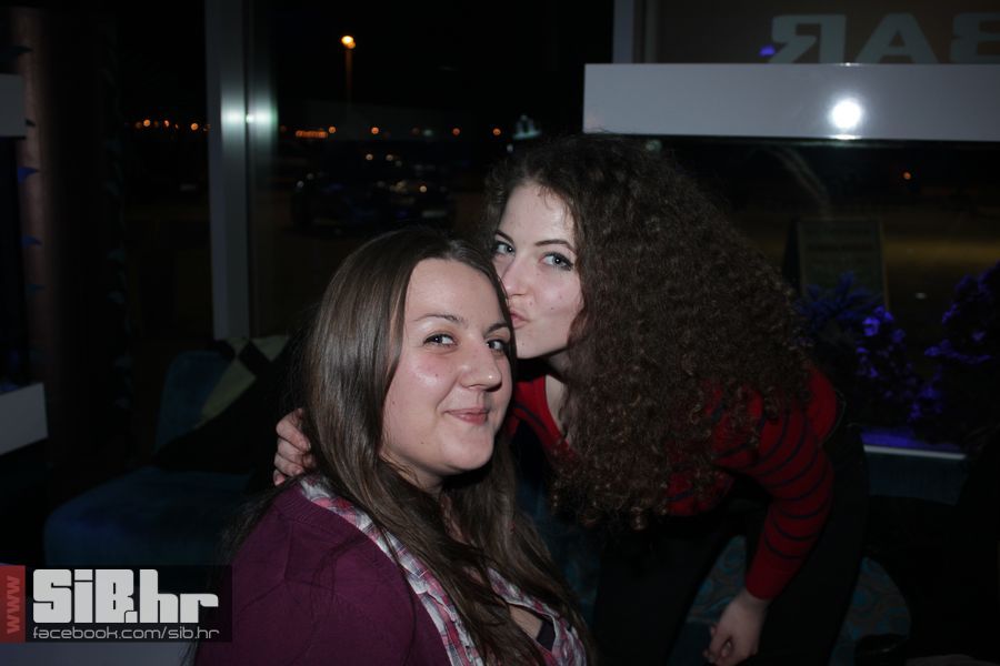 redbull_after_lotus_SiBhr_22