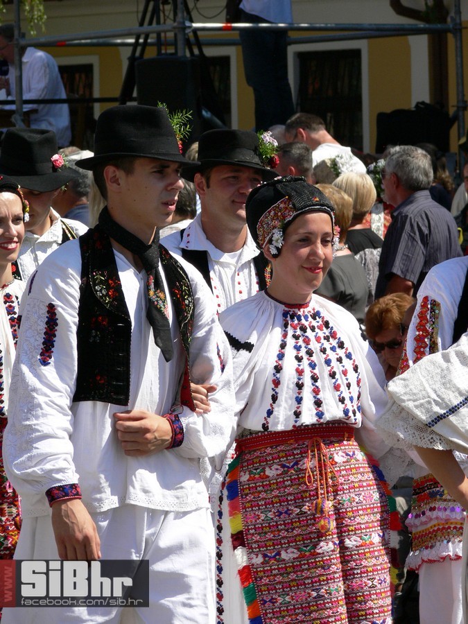 49djakovacki_vezovi_185