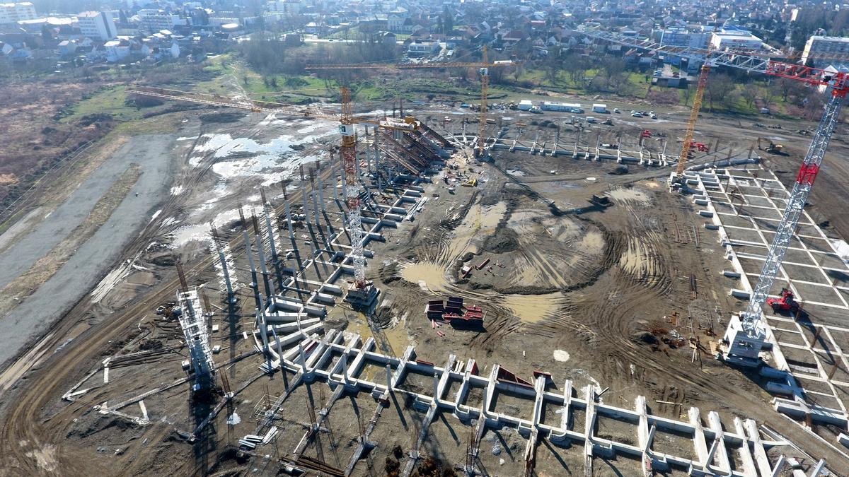 Pogled iz zraka na gradilište novog osječkog stadiona