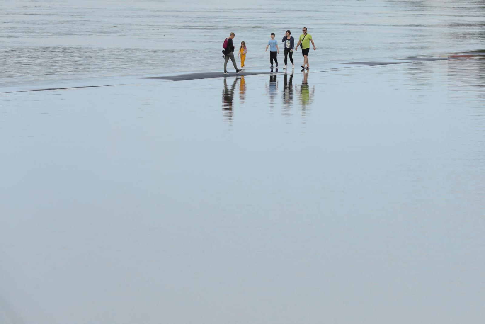 Visoki vodostaj Drave, 22.5.2023. Visoki vodostaj Drave, 22.5.2023.