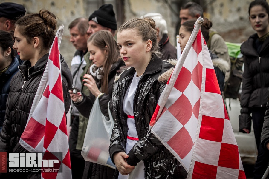 kolona_sjecanja_vukovar_1811201