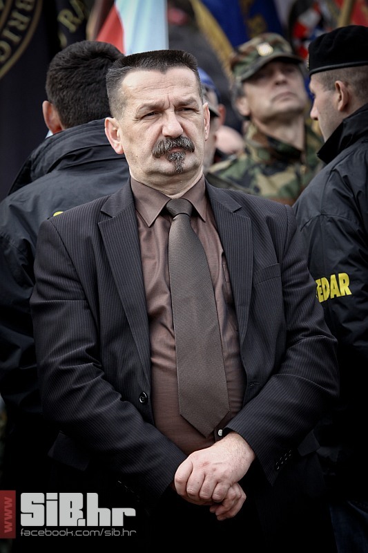 vukovar_prosvjed_protiv_cirilic