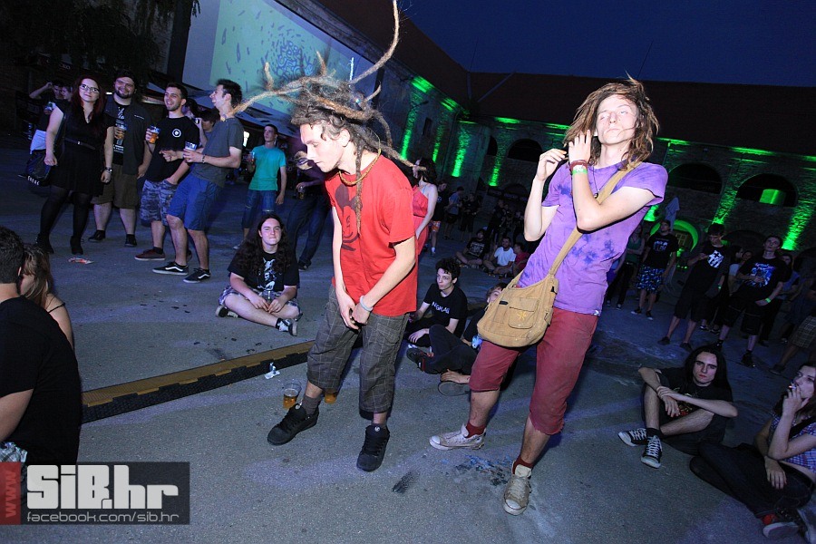ufo_1_dan_07072012_sibhr_by_003