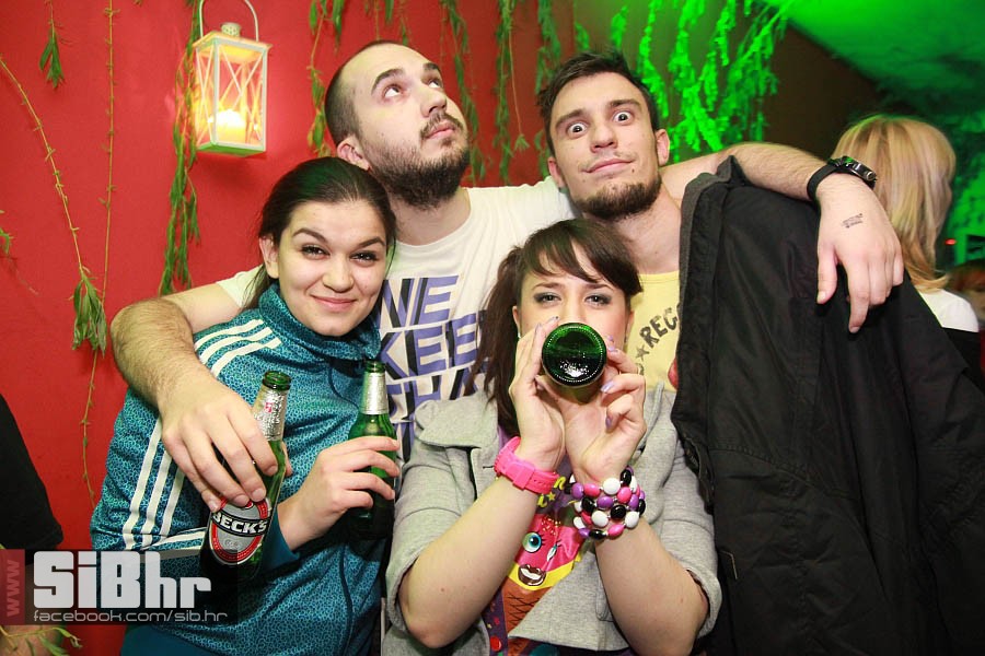 PLANB_osijek_nightlife_sibhr20_ PLANB_osijek_nightlife_sibhr20_