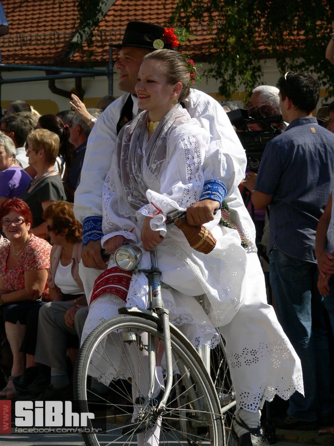 49djakovacki_vezovi_133