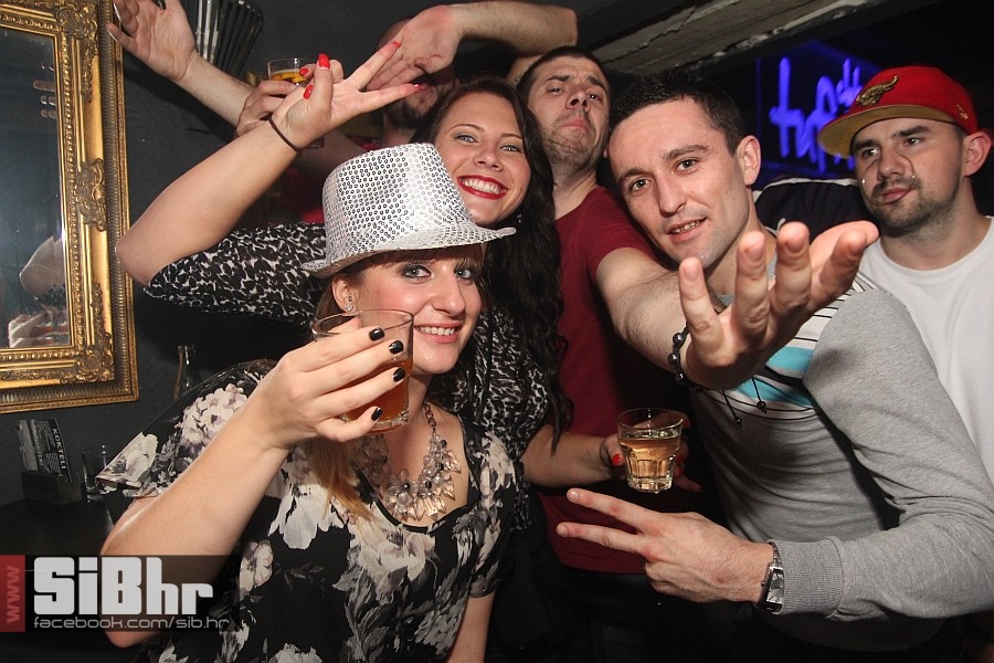 2014_10_12_Tufna_osijek_nightli