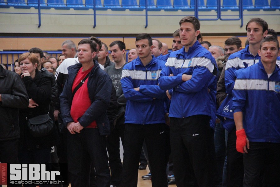 nk_osijek_jug244