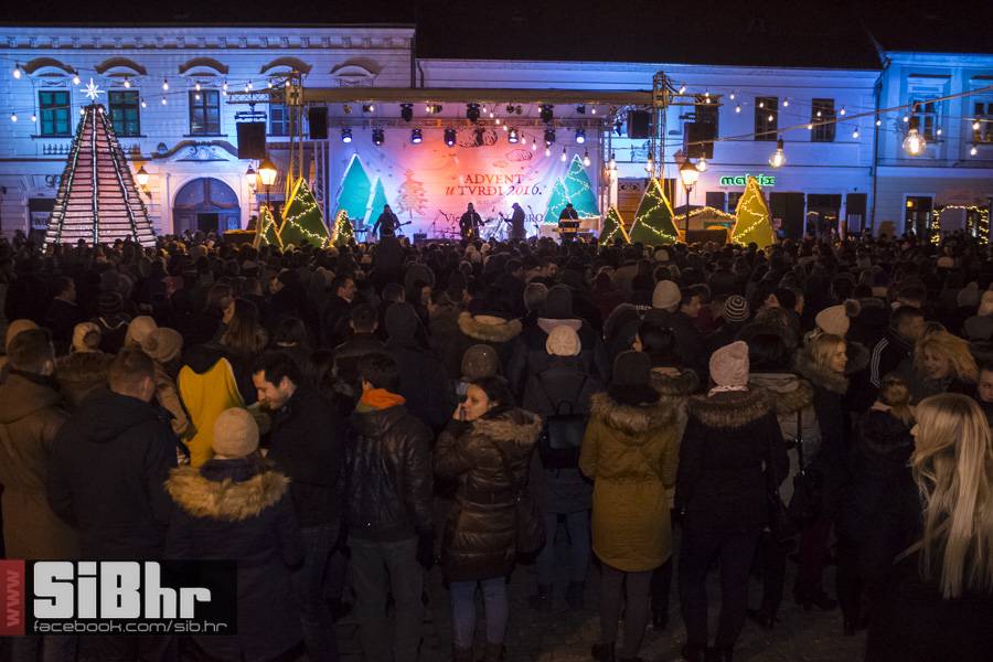 vatra_advent_18