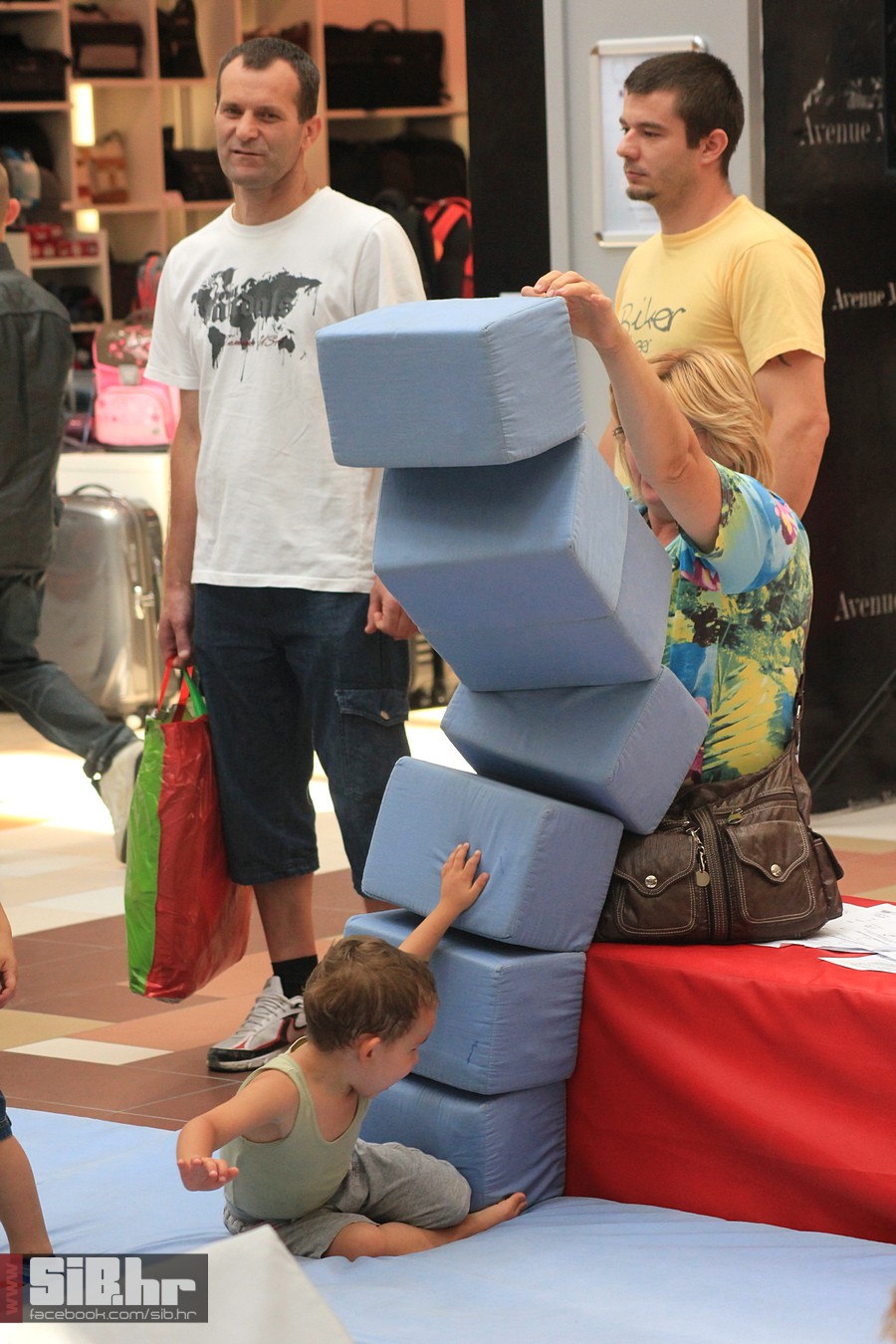ammalaolimp128_2012_SiBhr_38