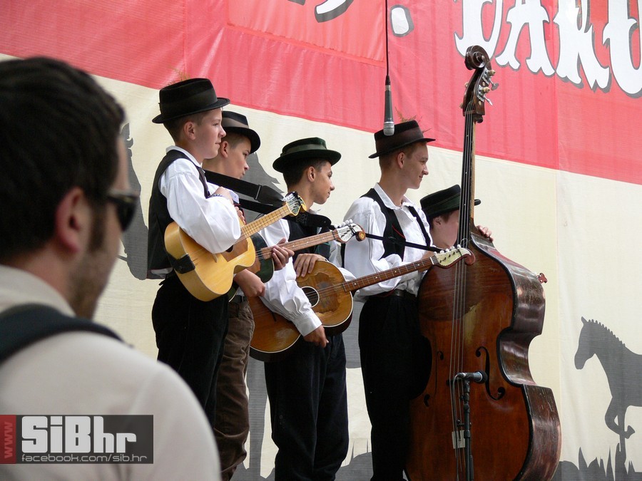 mali_djekovacki_vezovi_57