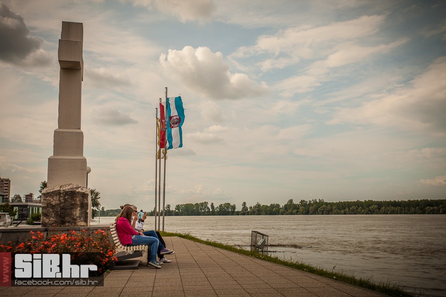 poplave_u_sib_12062013_sibhr_mb