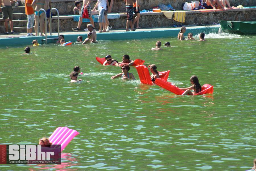 ferragostoJAM_2017_jezero_SiBhr