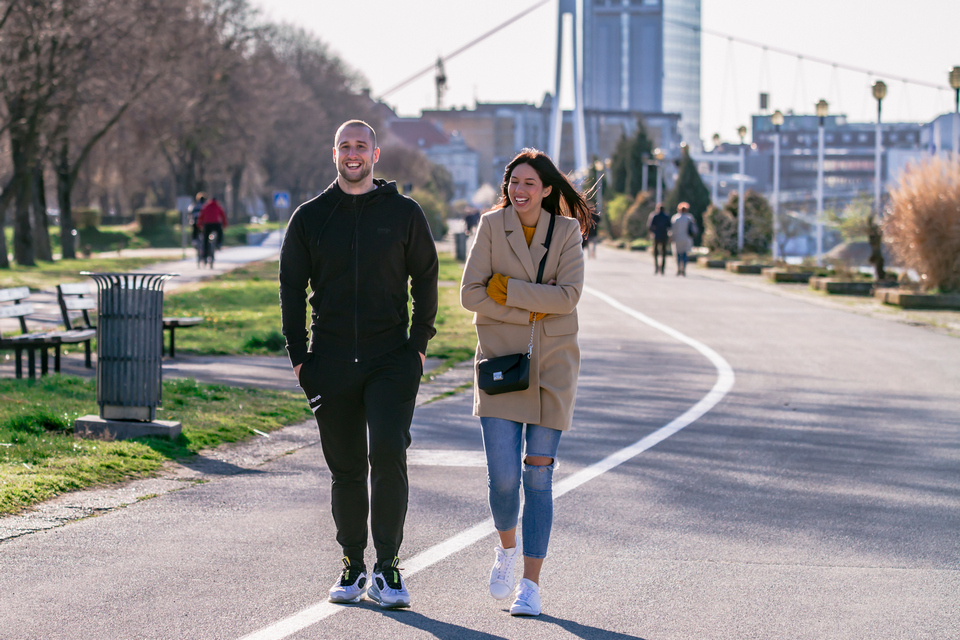Osječane korona još nije uplašila – promenada puna šetača