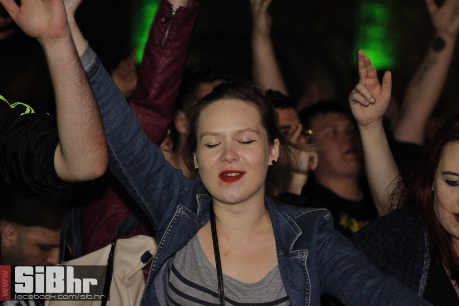 ufo_brkovi_zoran_123 ufo_brkovi_zoran_123