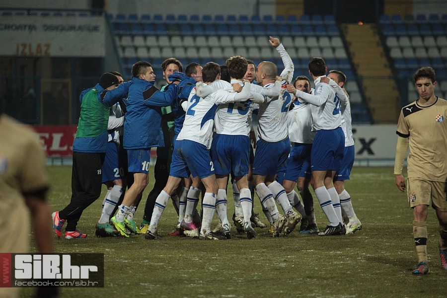 osijek_dinamo_2_1_10022013_sibh
