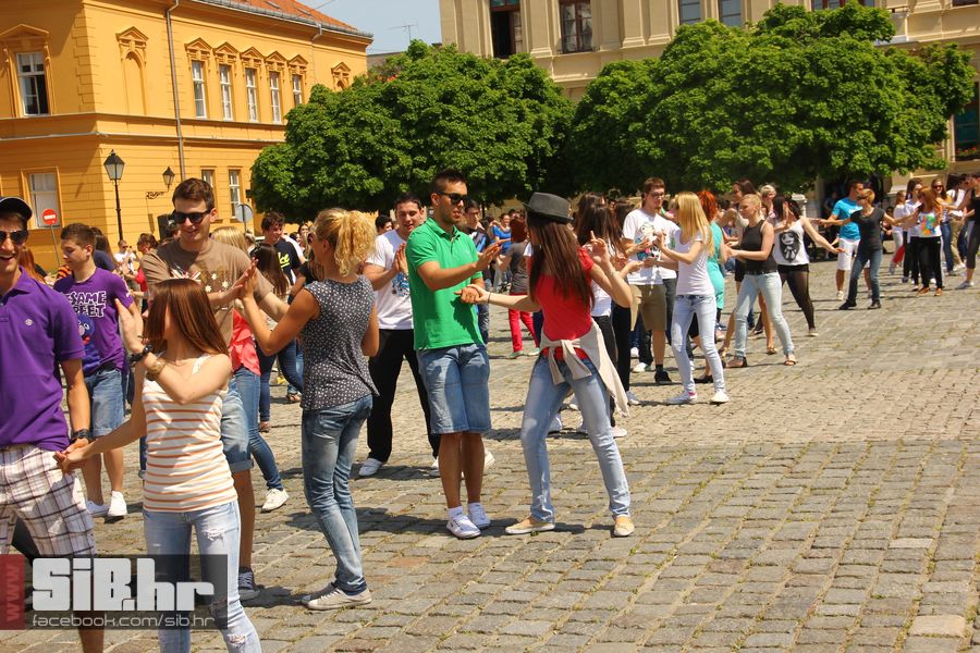 quadrillaj_SiBhr_25