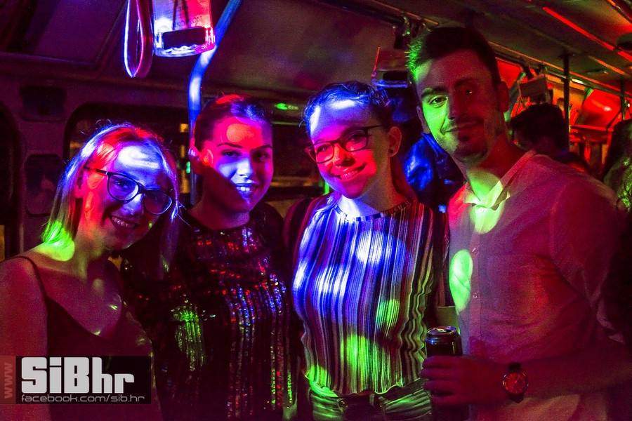 Tram_party_SiBhr-50