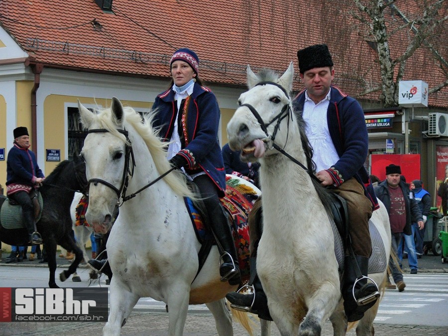 djakovacki_busari_SiBhr_120