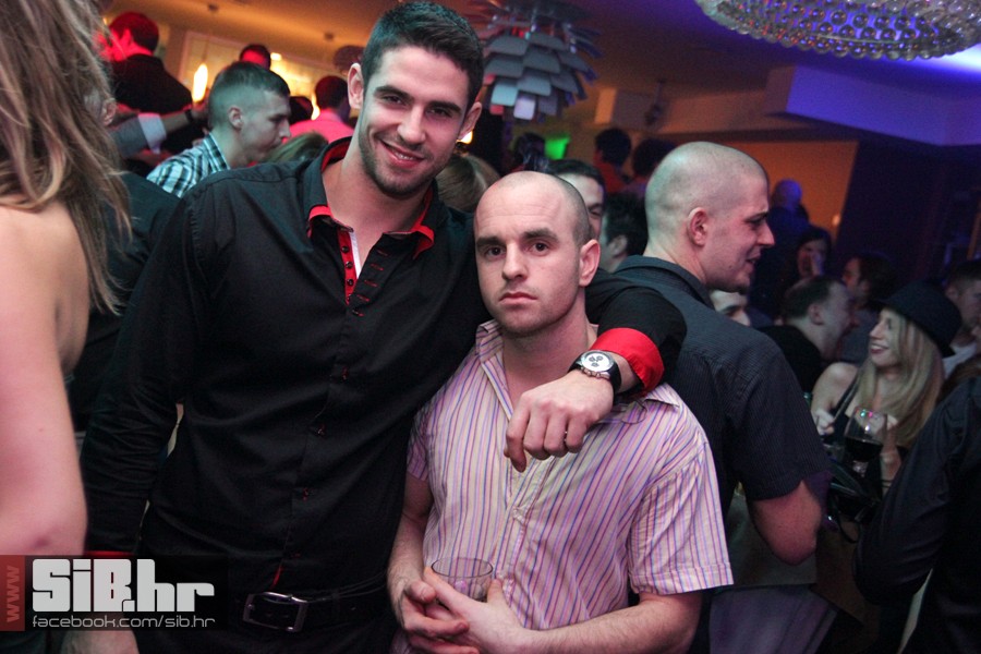 novagtrgkinolumiermediumlotus52 novagtrgkinolumiermediumlotus52