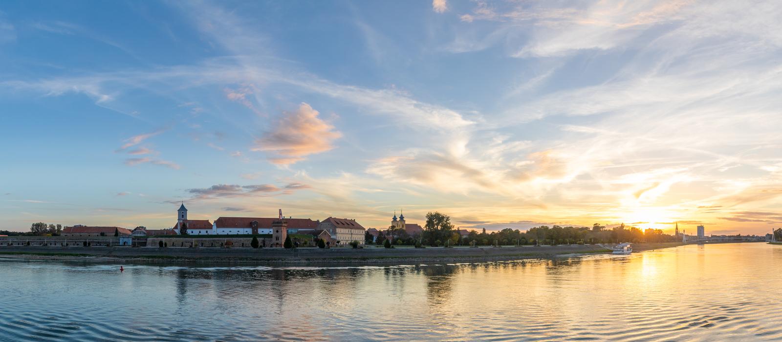 Zalazak sunca iznad Osijeka