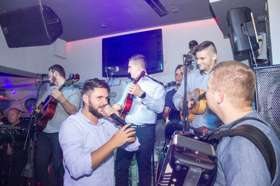 Osijek, 19.10.2019. Noćni život u Osijeku Osijek, 19.10.2019. Noćni život u Osijeku