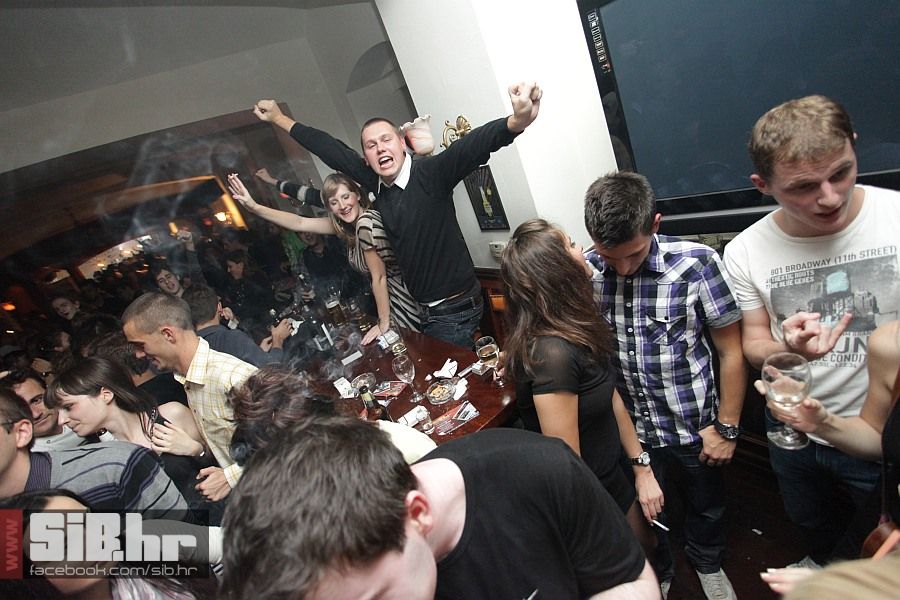 SiBhr_party_OBP_24