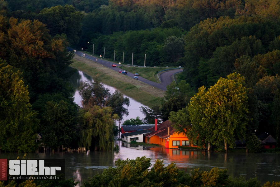 poplave_u_sib_12062013_sibhr_mb