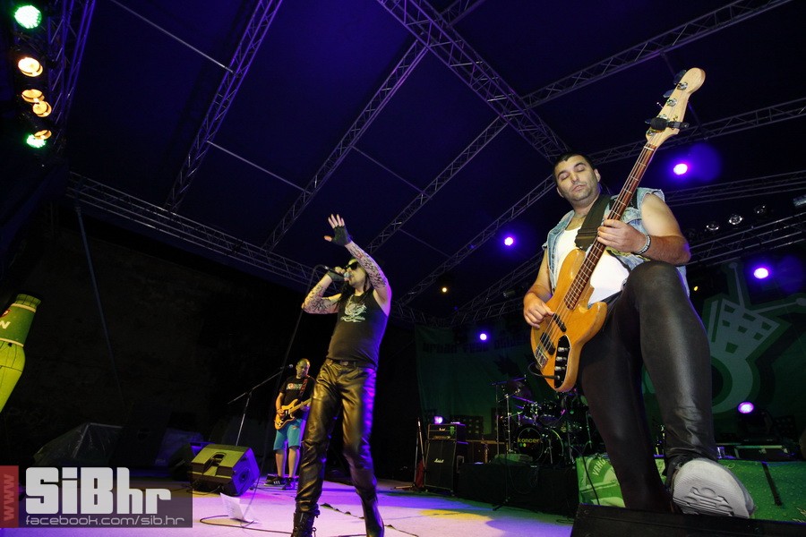 ufo_brkovi_zoran_147 ufo_brkovi_zoran_147