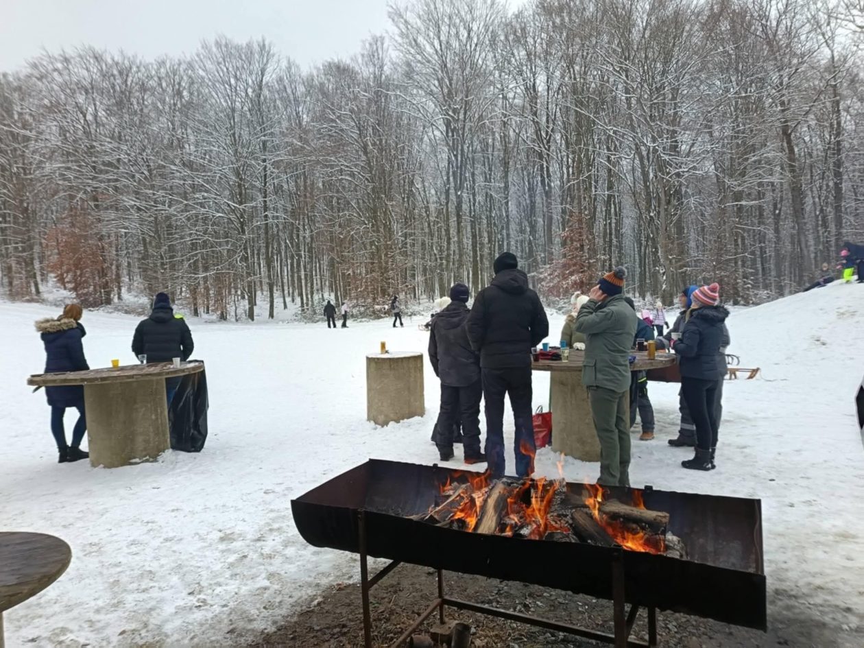 7c662cf4-f813-4b98-9ba5-0d72df43cef3