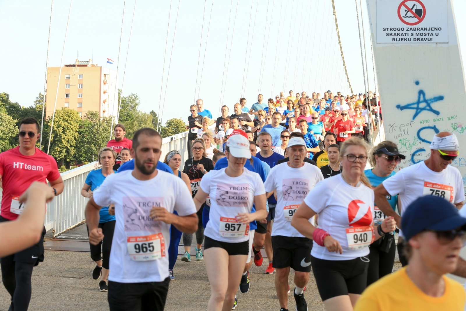 B2B run okupio 1005 trkača u Osijeku B2B run okupio 1005 trkača u Osijeku