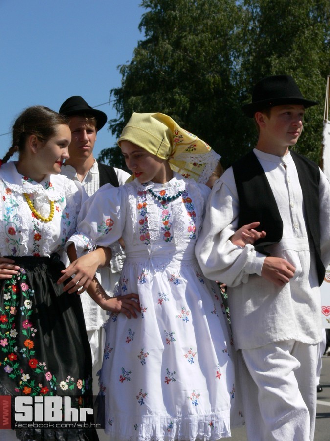 49djakovacki_vezovi_144