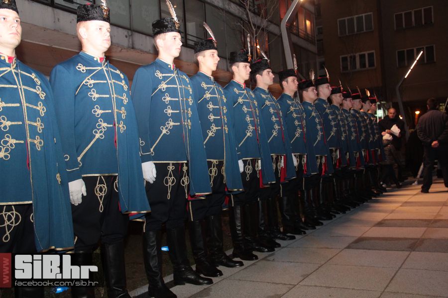 SvecanoOtvorenTrgSlobode_SiBhr_