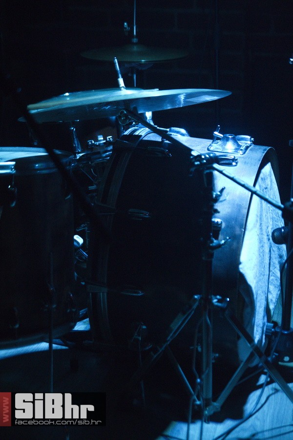 akusticna_svirka_cadillac_4