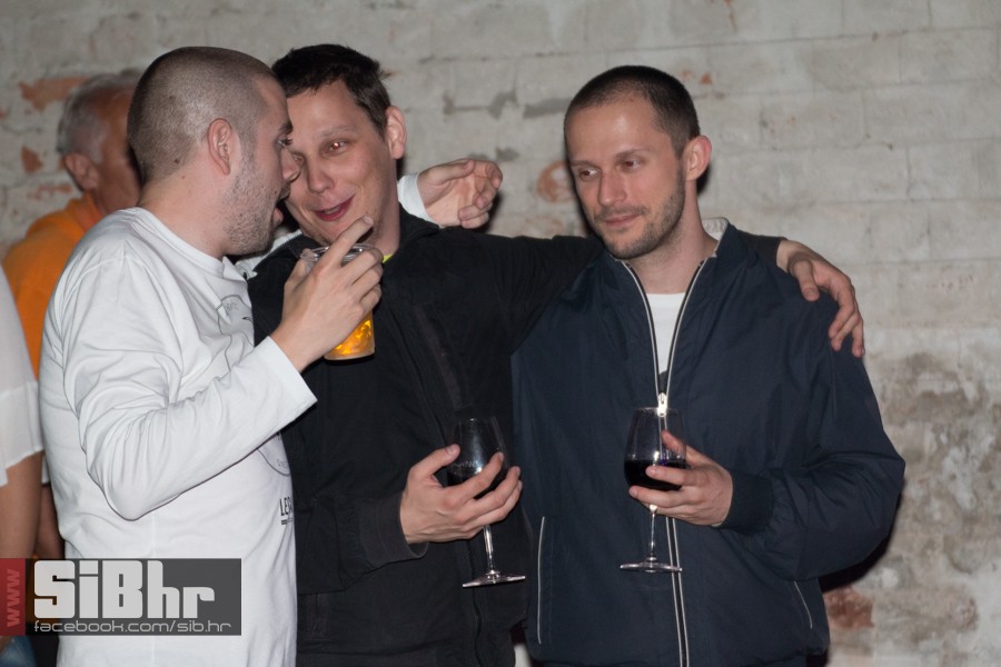 nenormalni_balasevic_kazamat_55