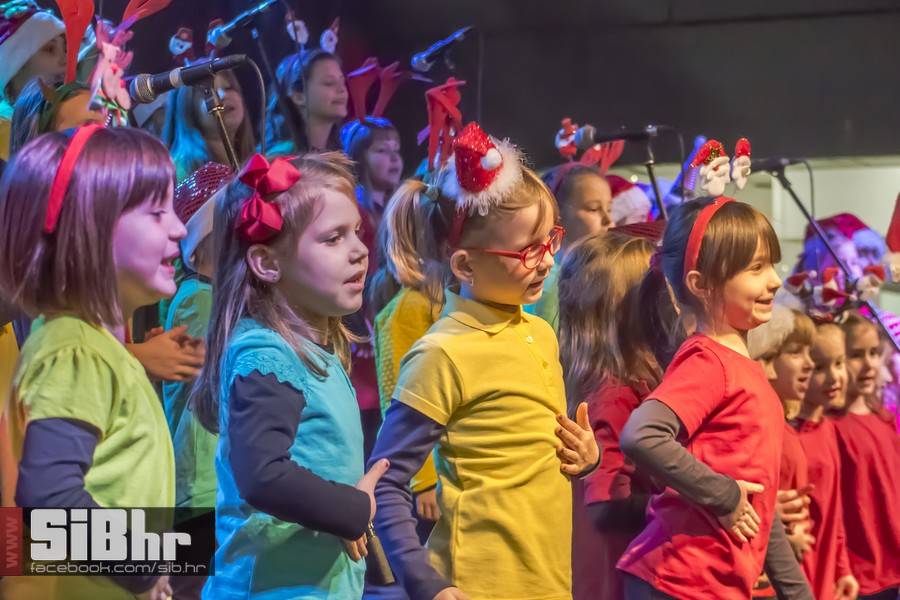 zumbici_bozicni_koncert_19