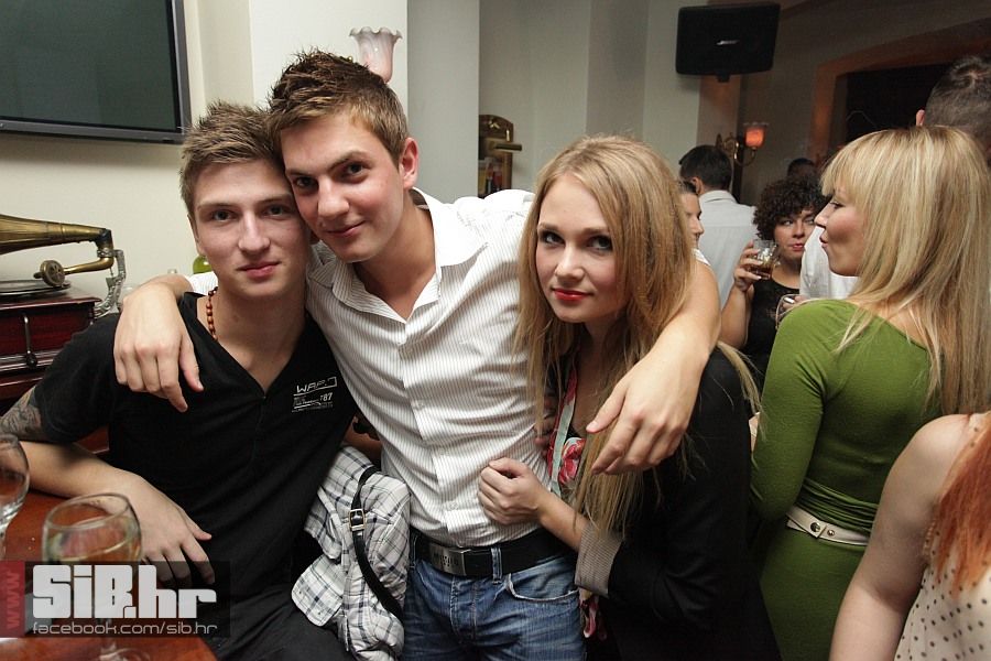 SiBhr_party_OBP_12