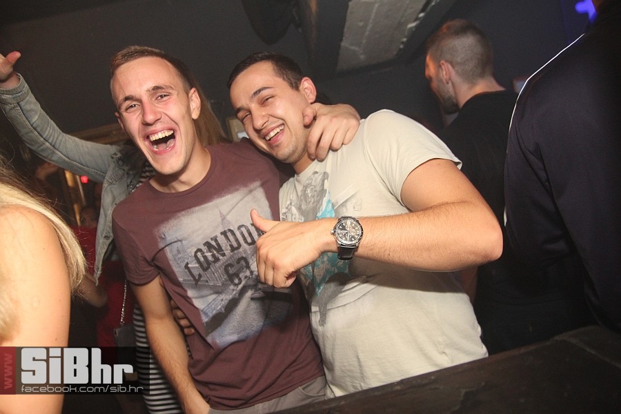 2014_10_12_Tufna_osijek_nightli