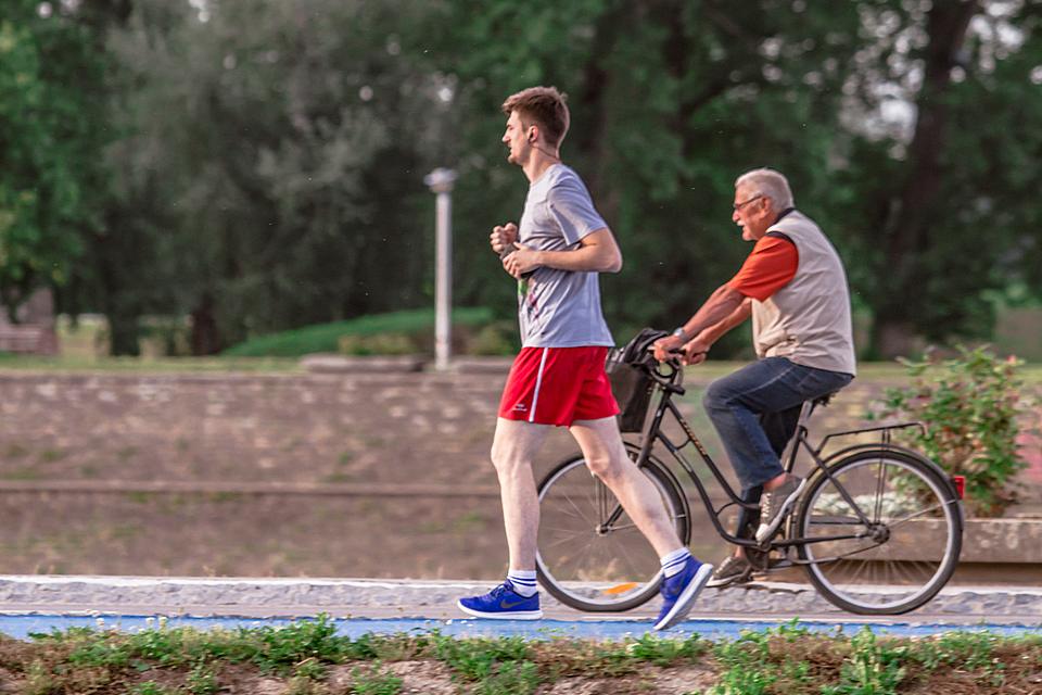 Osječani iskoristili lijepo vrijeme i neradni dan za uživanje na otvorenom