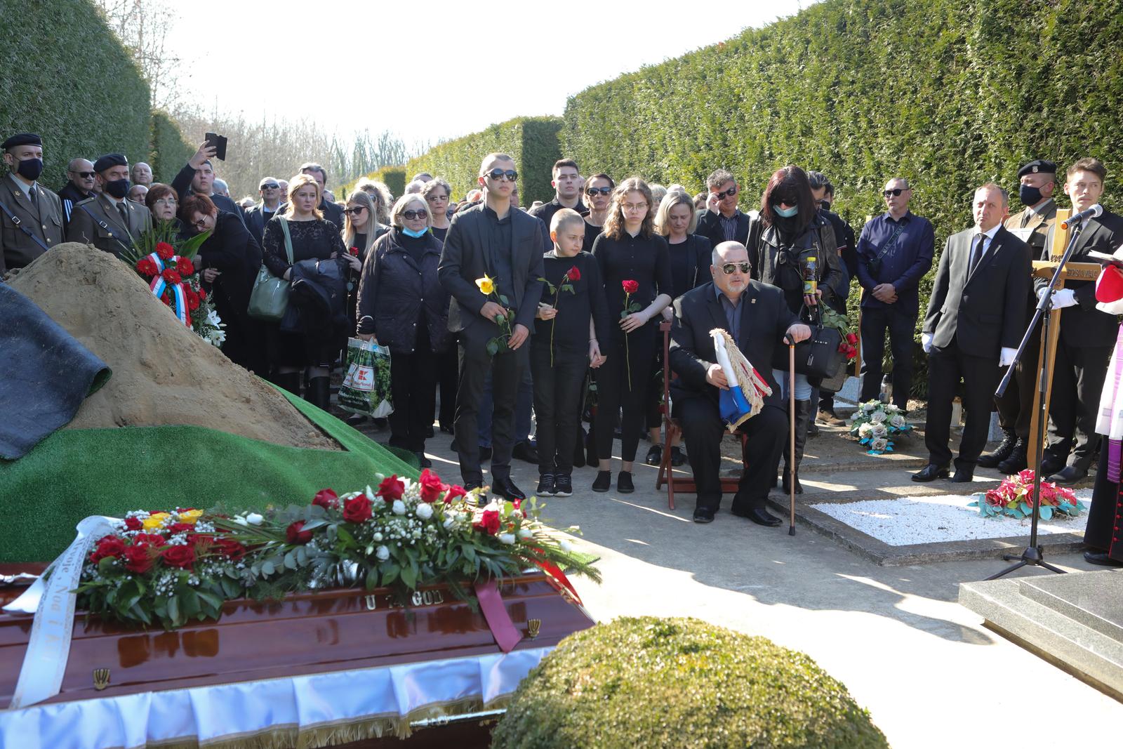 Posljednji ispraćaj dr. Vesne Bosanac Posljednji ispraćaj dr. Vesne Bosanac