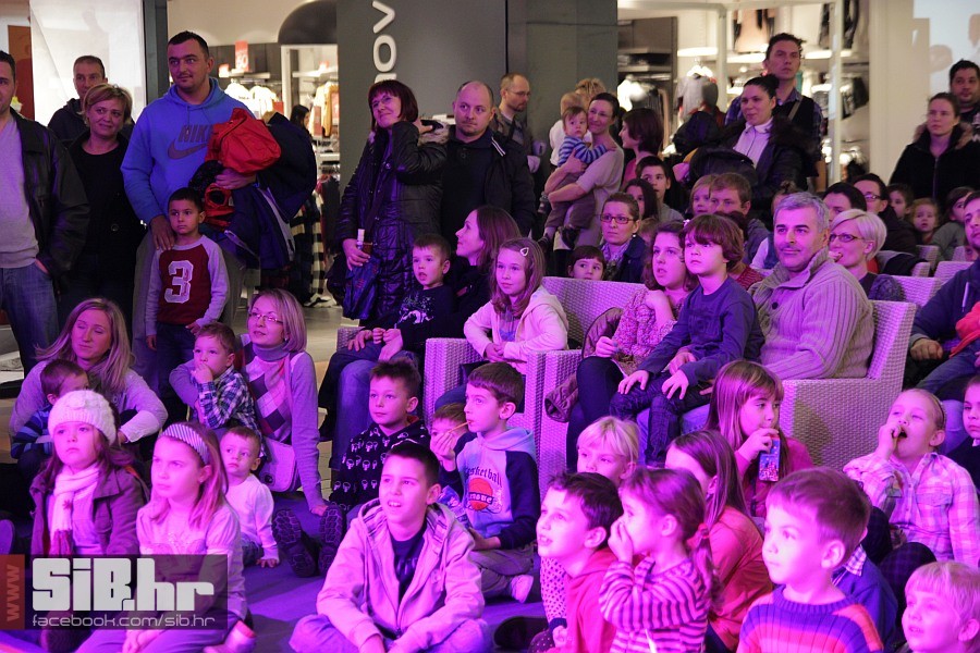 bozicna_bajka_am_11 bozicna_bajka_am_11