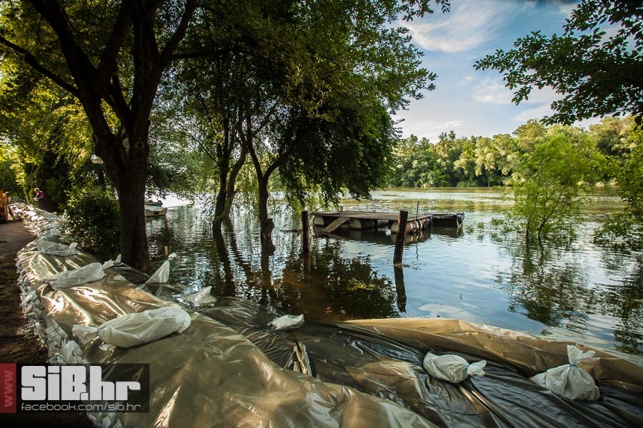 poplave_u_sib_12062013_sibhr_mb