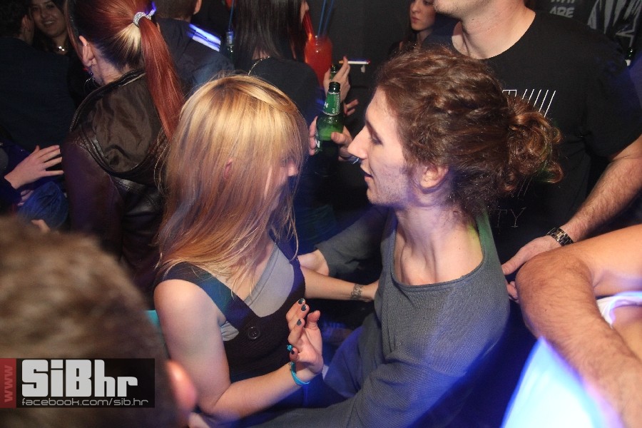 TUFNA_osijek_nightlifelifestyle
