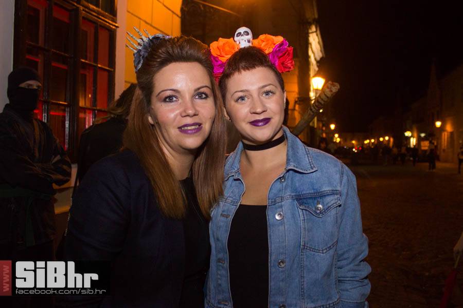 fortpub_halloween_1
