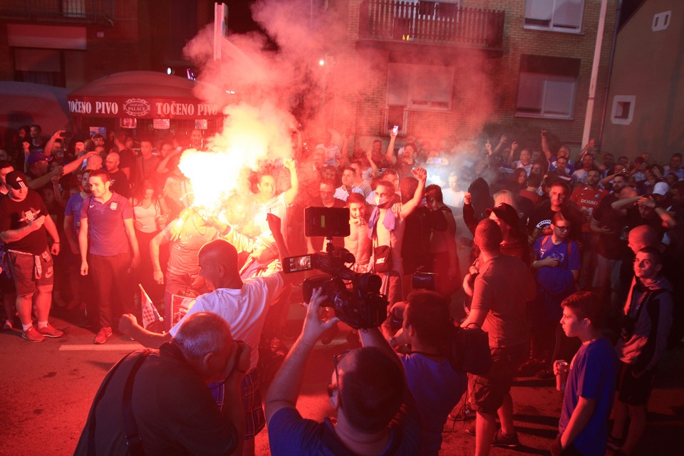 Atmosfera ispred stadiona Osijek – Lokomotiva
