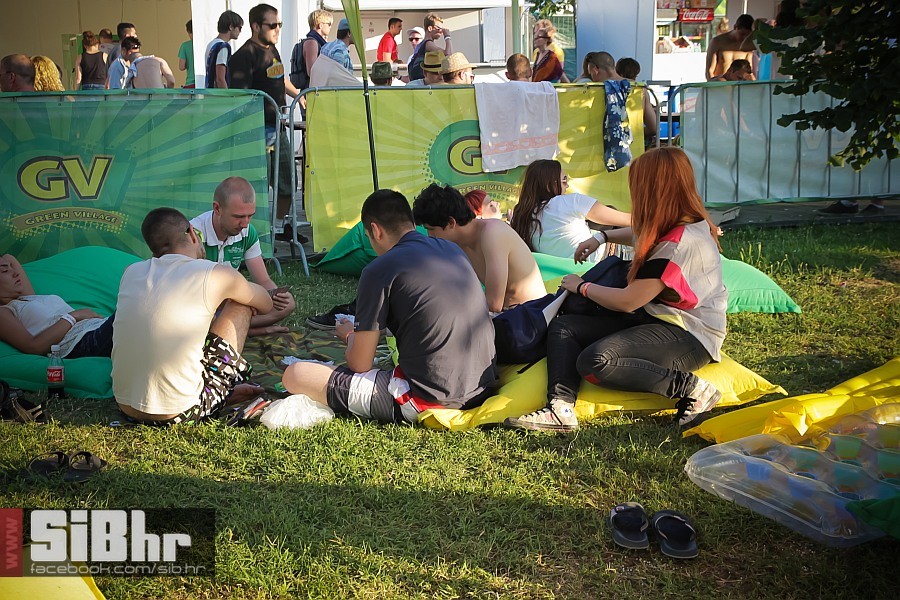 exit2013_SiBhr_46
