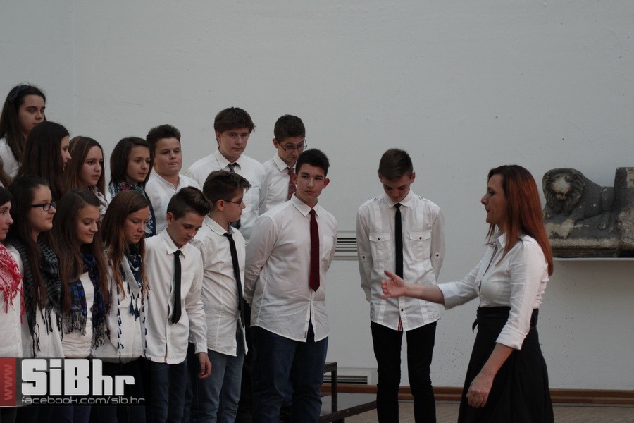zborovi_skola_franje_kuhaca_SiB