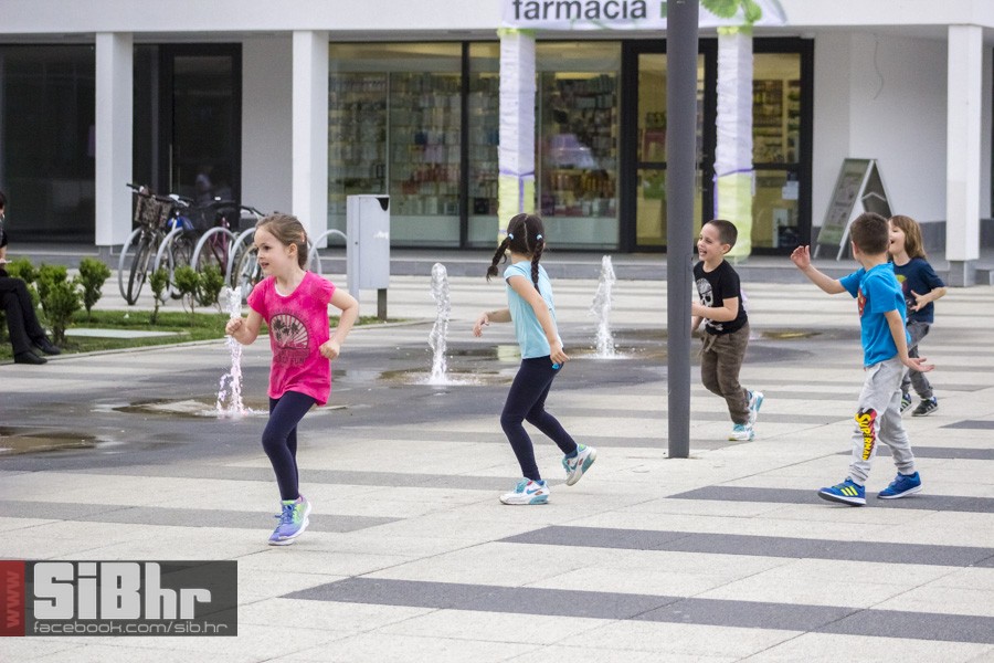 osjecani_u_setnji_gradom_14 osjecani_u_setnji_gradom_14