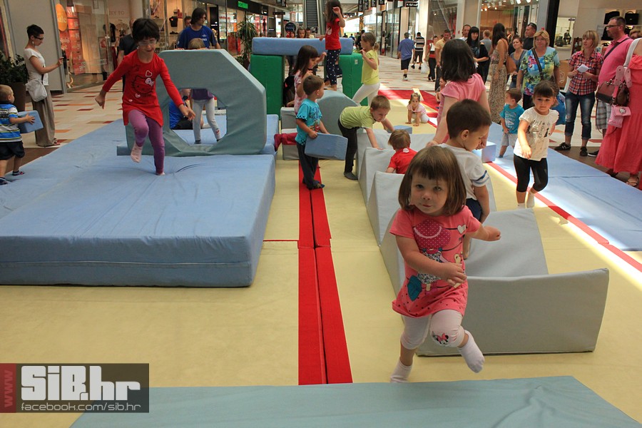 ammalaolimp128_2012_SiBhr_04