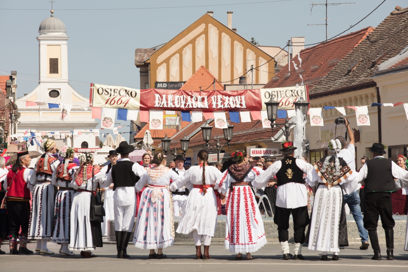 53. Đakovački vezovi