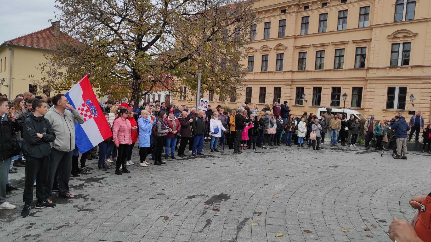 Prosvjed protiv Covida u Osijeku